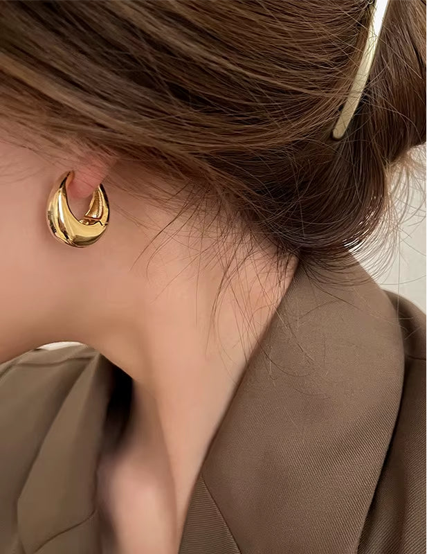 Brincos de Argola Grossa – Estilo Elegante Dourado e Prateado